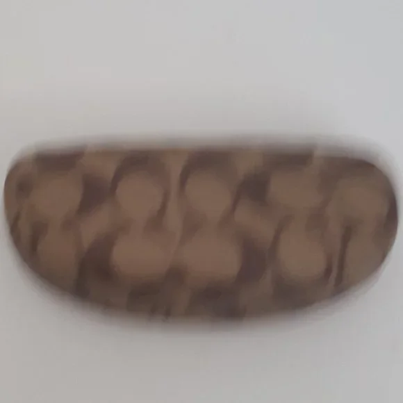 COPY - Coach Signature Clam Shell Sunglasses Glasses Hard Case Holder - Picture 2 of 6